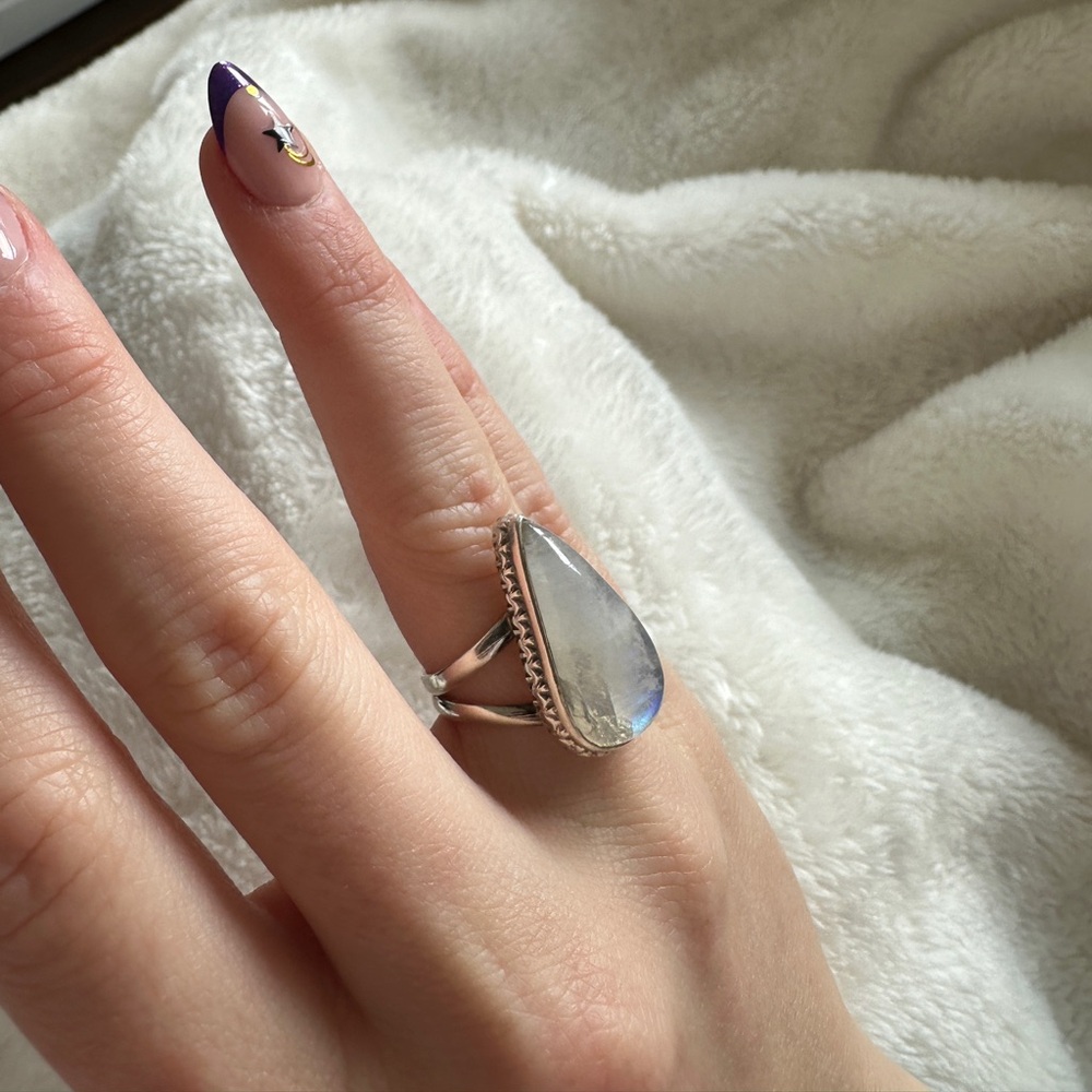 Beautiful moonstone ring 925 silver size 6.5 - Picture 3 of 4